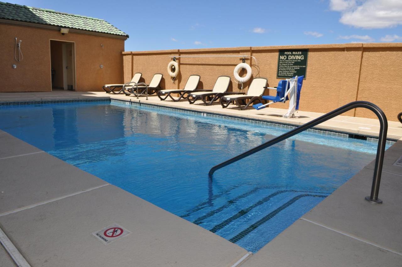 Holiday Inn Express Las Vegas-Nellis By Ihg Extérieur photo