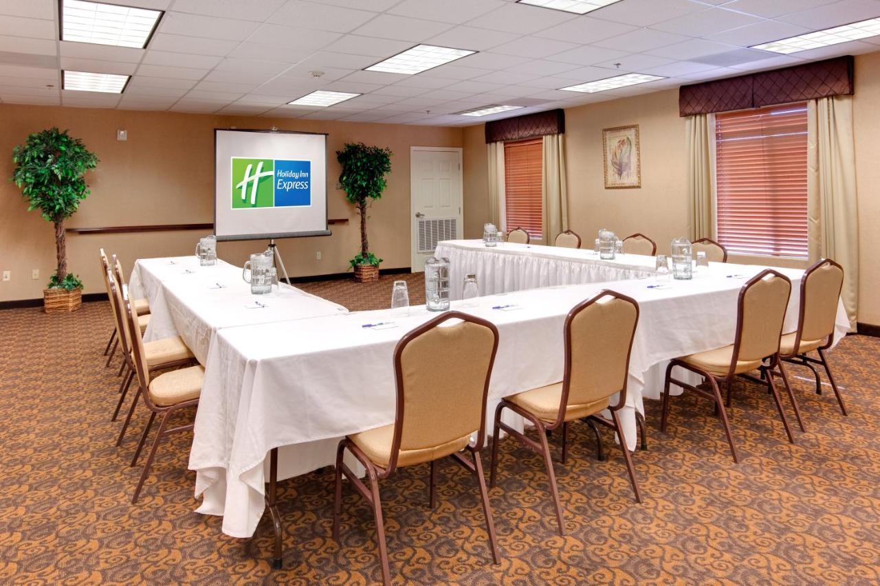 Holiday Inn Express Las Vegas-Nellis By Ihg Extérieur photo