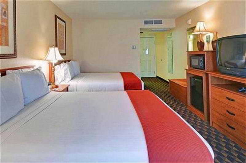 Holiday Inn Express Las Vegas-Nellis By Ihg Chambre photo